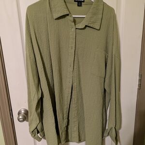PrettyLittleThing Olive Green Textured Button-Up Shirt